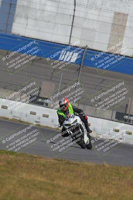 media/Nov-26-2022-Fastrack Riders (Sat) [[b001e85eef]]/Level 1/Session 3 Outside Turn 9/